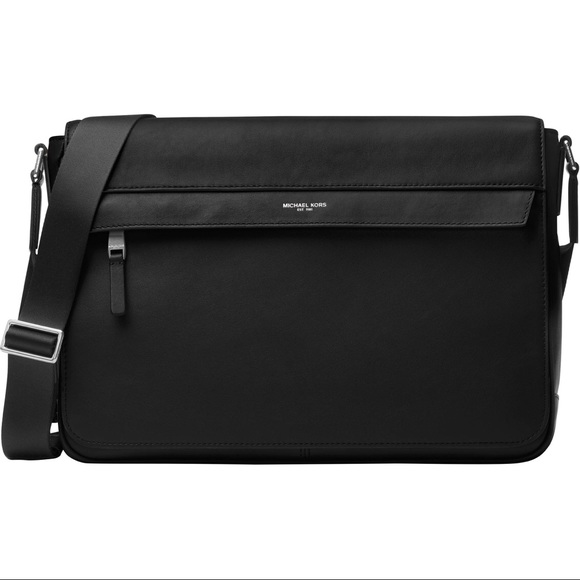 Michael Kors Odin Large Leather Messenger Bag - Picture 3 of 3